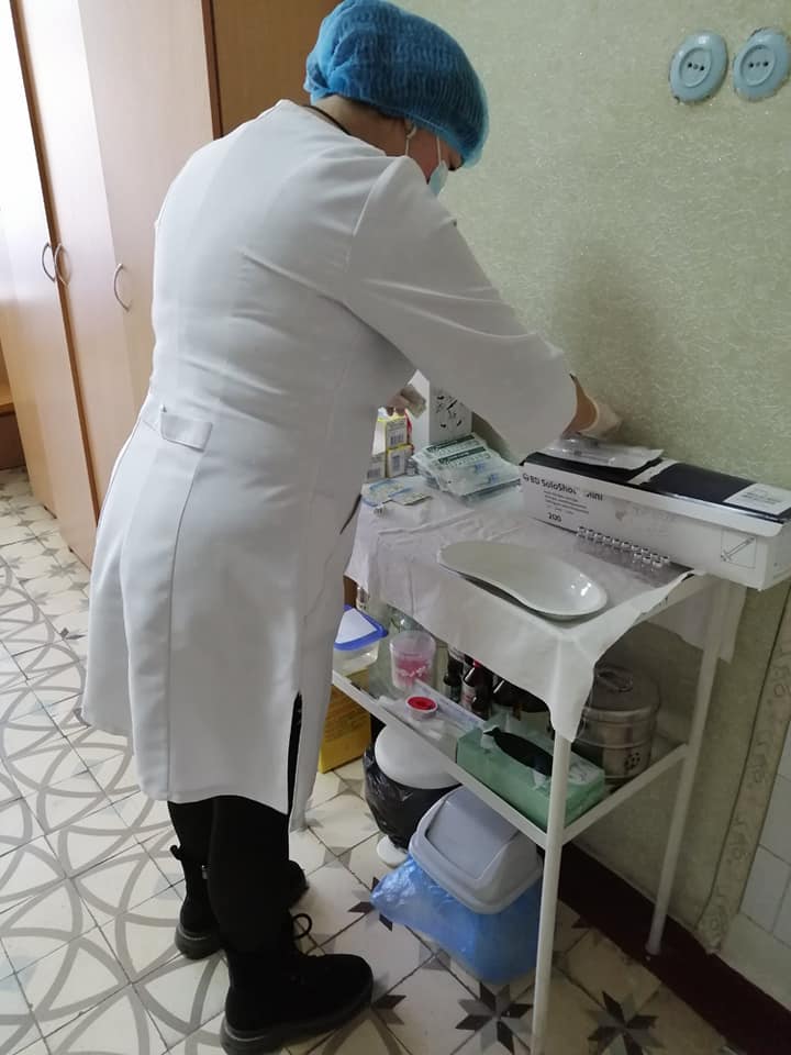 Пункт вакцинации в школе №64 улице Руслана Плоходько, 5-В